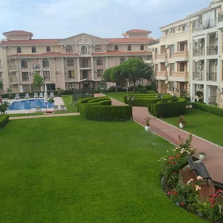 Апартхотел Maisonettes In Royal Bay And Spa