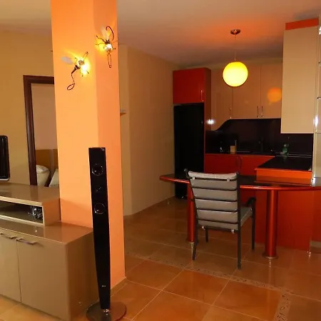 Maisonettes In Royal Bay And Spa Ξενοδοχείο με διαμερίσματα Sveti Vlas
