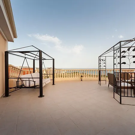 Апартхотел Maisonettes In Royal Bay And Spa 4*